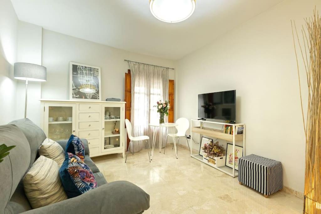 Pajaritos Center Suite By Valcambre Siviglia Esterno foto