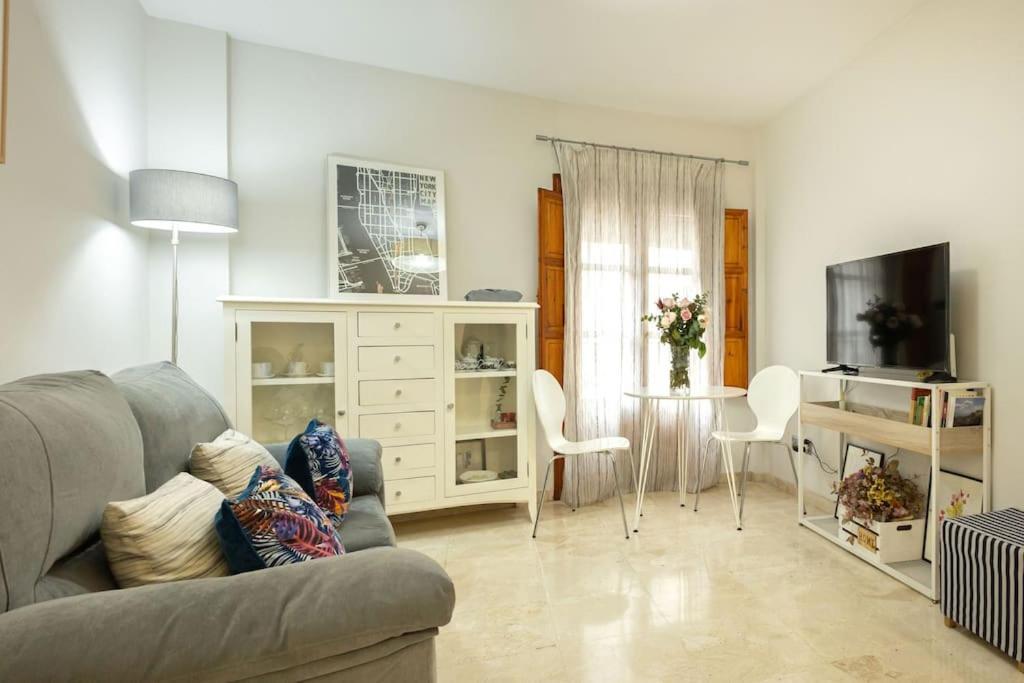 Pajaritos Center Suite By Valcambre Siviglia Esterno foto