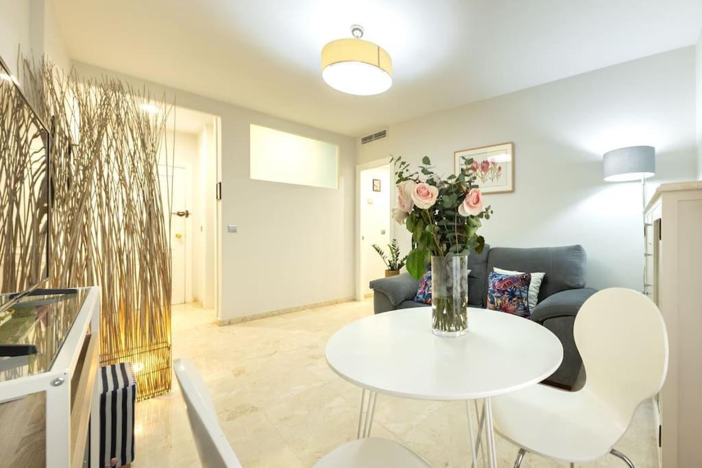 Pajaritos Center Suite By Valcambre Siviglia Esterno foto